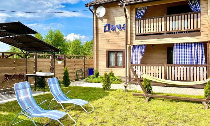 Volyn Oblast Apartment | Oceanfront Retreat at Дача Світязь with Child-Friendly Amenities