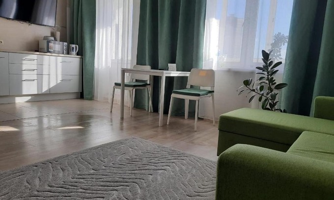 Naberezhnye Chelny Apartment | Pet-Friendly Two-Room Studio with Perfect 10/10 Rating