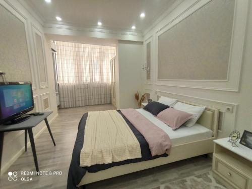Aktau Apartment | Family-Friendly Two-Room Apartments near Aktaau Shopping Hub