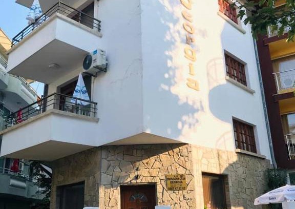 Kiten House | Discover Джорджия: Child-Friendly Stay with Top Ratings