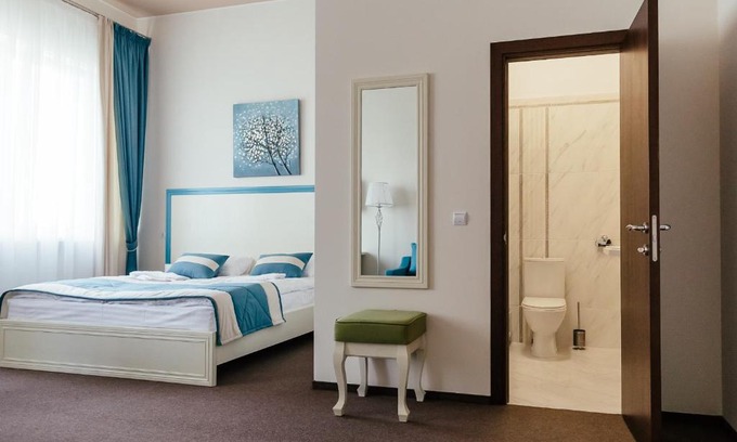 Yavory Hotel | Discover Діамант ЛПК ГТРС: Family-Friendly Getaway