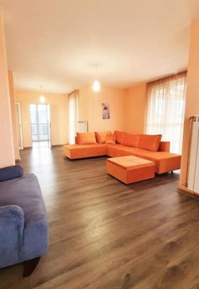 Pernik Apartment | Elegant Urban Apartment with Expansive Terrace & Family Friendly