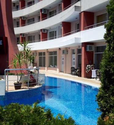 Kranevo Apartment | Relax at ЖК Sunshine&lov: Ocean View with Pool Access