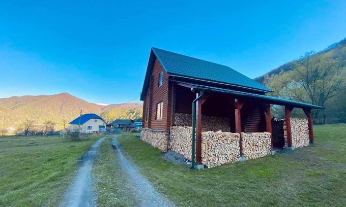 Transcarpathia House | Pet-Friendly Закарпатский Сруб with a 9.8 Guest Rating