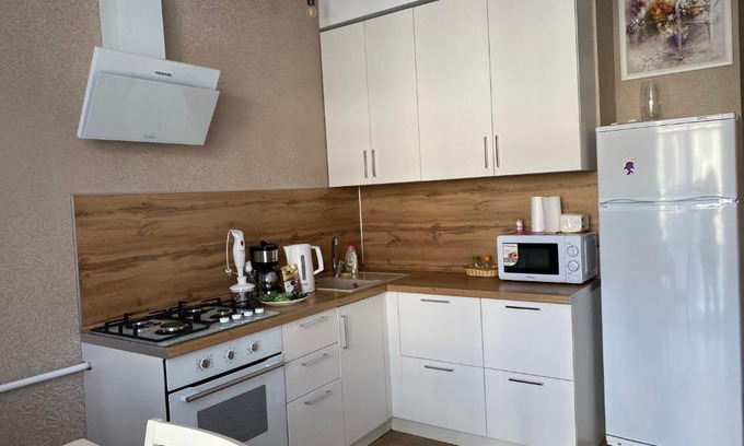 Gelendzhik Apartment | Experience Comfort at Изумрудный город Mira apart 2