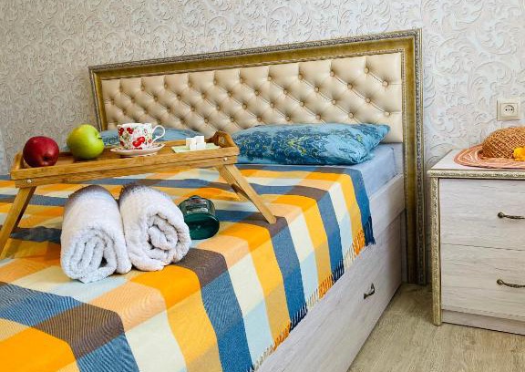 Kaspiysk Apartment | КакДома: Pet-Friendly Oceanfront Stay with Breakfast