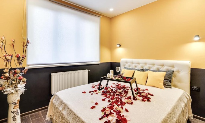 Rostov-on-Don Apartment | Pet-Friendly Apartments with High Review Score of 8/10