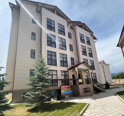Cholpon-Ata Apartment | Unforgettable Stay at Квартира Взморье with Oceanfront Views