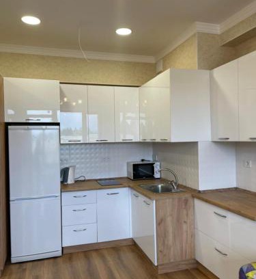 Cholpon-Ata Apartment | Relax at Raduga Issyk Kul: Beachfront Bliss Awaits You