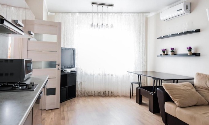 Leninskiy rayon Apartment | Prime Location Apartment on Filimonovskaya 78 - Top Rated
