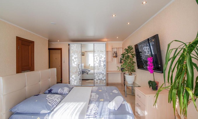 Saratov Apartment | Top-Rated Apartment on Chernyshevskogo for Every Traveler