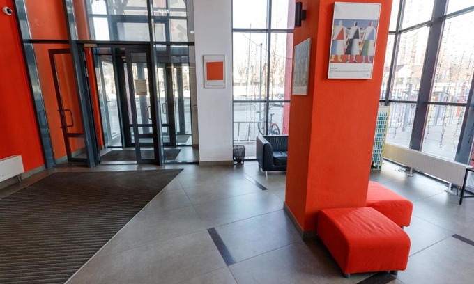 Yekaterinburg Apartment | Convenient Apartment Near the Train Station with Accessibility