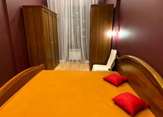 Almaty Apartment | Stylish Studio Apartment with Breakfast & Perfect 10/10 Rating