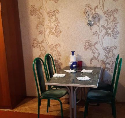 Karantinnoye Apartment | Budget-Friendly Квартира with 8/10 Guest Reviews