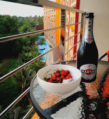 Mai Khao Apartment | Oceanfront Apartment with Pool & Hot Tub - Rated 8.3/10