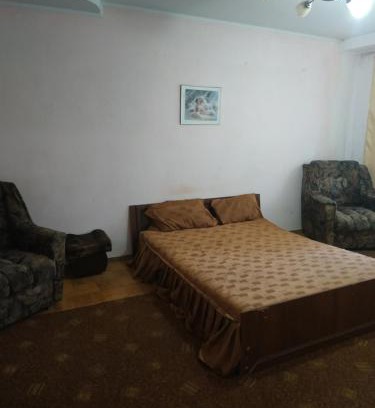 Kharkiv Oblast Apartment | Convenient Apartments for Family and Pet-Friendly Stays