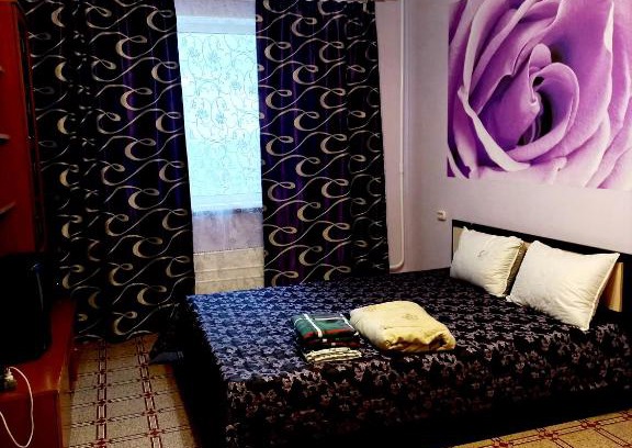 North-Western Administrative Okrug House | Cozy Room at Stroginskiy Bulvar with Kitchen Access