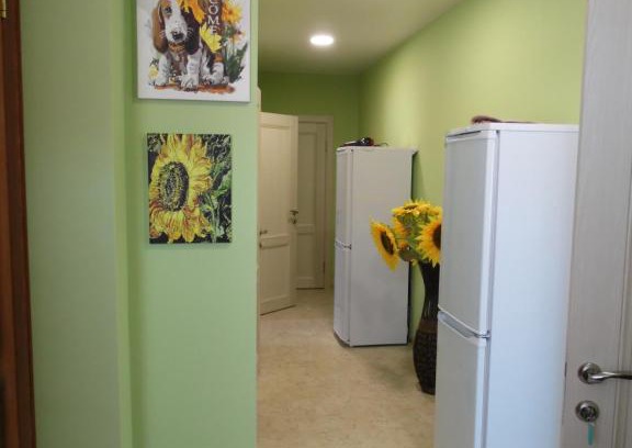 Gelendzhik House | Cozy Rooms in a Private House with Kitchen Amenities