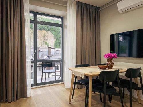 Yaremche Apartment | Guest Rated: 10/10 at Апартаменти "Крайобраз" for Your Stay