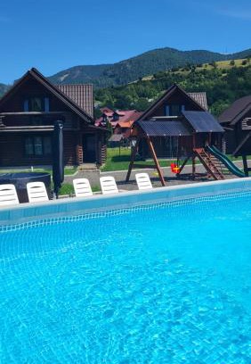 Mizhhirya Villa | Discover Котеджі Карпати Fest: Oceanfront Bliss Awaits
