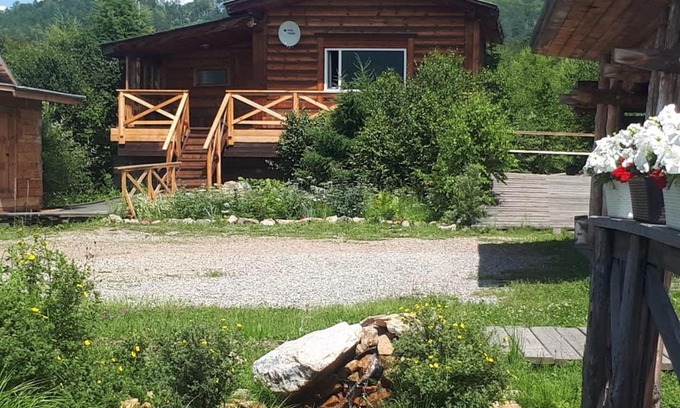 Nikola House | Discover the Cozy Cottage & Bath on Baikal's Shore