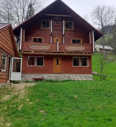 Soymy Hotel | Cozy Retreat at Крайня Хата with Spa & Hot Tub Access
