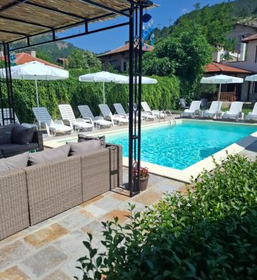 Tvurditsa House | Guest-Rated Perfection at Къща за гости Марияна