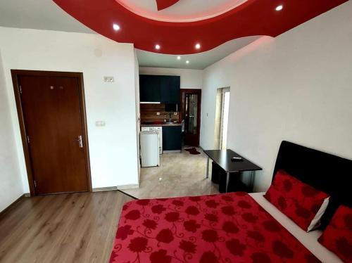 Sandanski Apartment | Spacious Apartment - The Brothers: Guest Rated 9/10