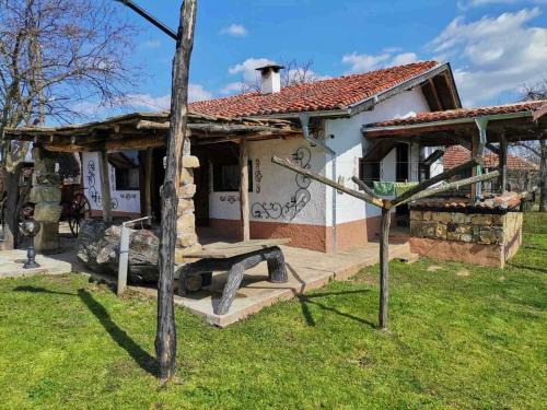 Sliven House | Къща за гости РАЙ 4 човека