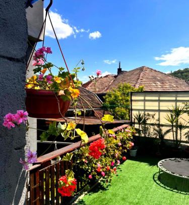 Veliko Tarnovo House | Discover Къща за гости Трапезица with Free Parking & Views