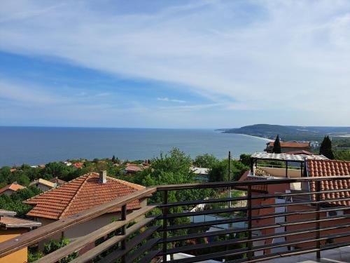 Osenovo Villa | Experience Comfort at Къща за гости '' СКАЙ ВЮ ''