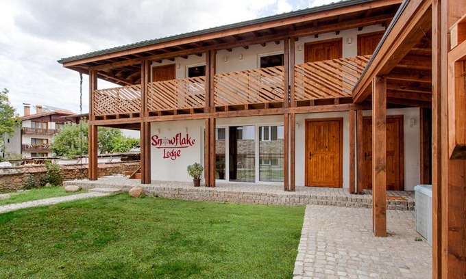Kvartal Noviya Grad House | Guest Favorite: Snowflake Chalet & Lodge with Pool and Hot Tub