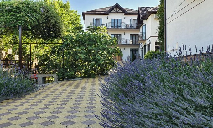 Arkhipo-Osipovka House | Lavender Courtyard: Guest Rated 10/10 with Kitchen Access