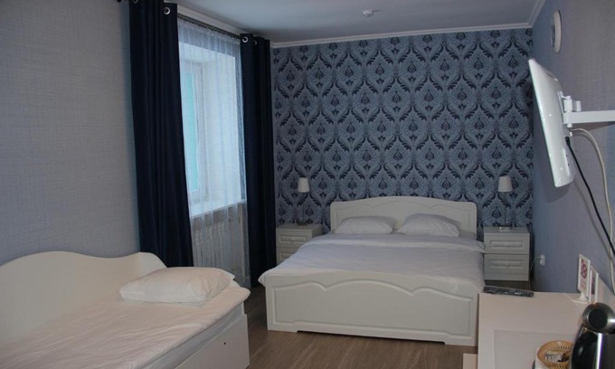 Lesnoe Hotel | Discover ЛЕСНАЯ ЖЕМЧУЖИНА: Family-Friendly Retreat with Pool