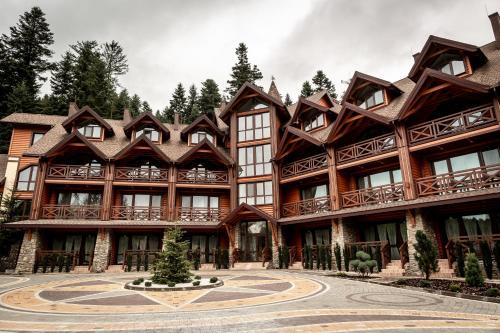 Skhidnytsya Hotel | Experience Relaxation at Любокрай Hotel & Resort Complex