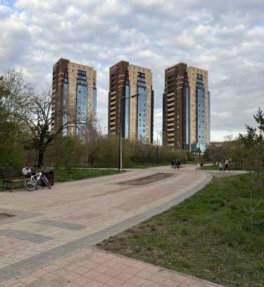 Karagandy Apartment | Top-Rated Luxury Suite at Green City Park with Kitchenette