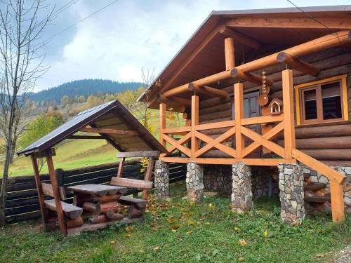 Synevyrska Polyana Apartment | Family-Friendly Getaway at Маєток У Ґазди – Rated 9.5/10