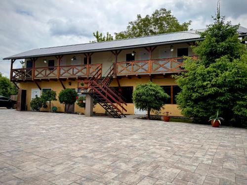 Berehove Hotel | Pet-Friendly Comfort at Мотель Ріта - Rated 8.3/10
