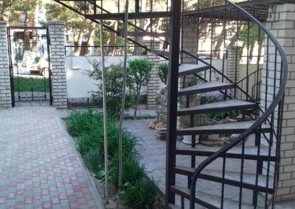 Gelendzhik House | Oceanfront Getaway on Садовая | Rated 9/10 by Guests