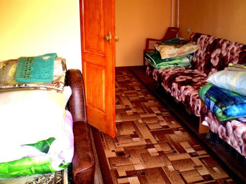Mykolaiv Apartment | Cozy Studio on Central Avenue with Pet-Friendly Perks