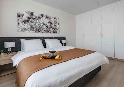 Nur-Sultan Apartment | Oasis Apartments Near Botanical Garden & EXPO - 9.7/10 Rated