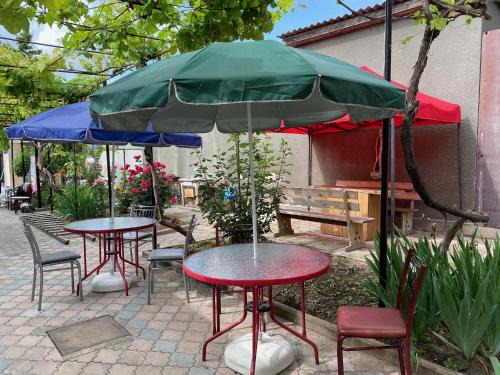 Jasienow House | Oceanfront Retreat at Одесса Море - Guest Rated 9.5/10