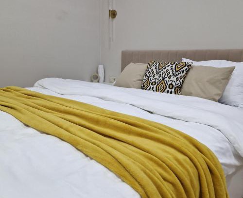 Almaty Apartment | Elegant Studio Apartment at Mega Park - Rated 9.9/10