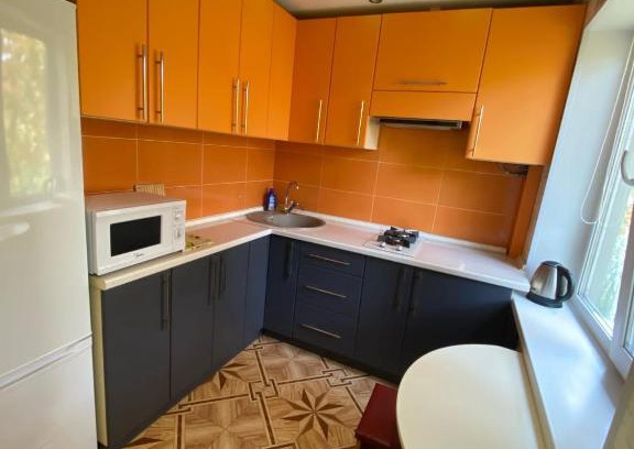 Pervomayskoye Apartment | Cozy One-Bedroom at Grinkevich - Family-Friendly Escape