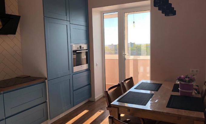 Uman Apartment | Child-Friendly One-Bedroom Apartment with 9.5/10 Rating