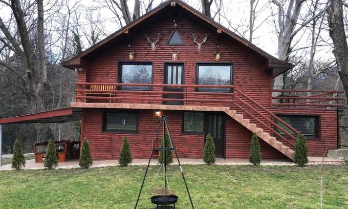 Dupnitsa Villa | Discover Orехите: Family-Friendly Retreat Awaits You
