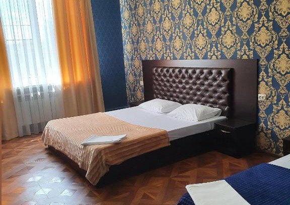 Rostov-on-Don Hotel | Pet-Friendly Getaway at Oscar with Breakfast Included