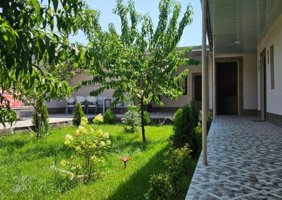 Parakar Hotel | Отели Airport ZVARTNOTS