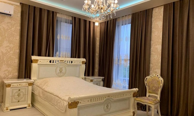 Volgograd Hotel | Discover Hotel Империя: Pet Friendly & Breakfast Included