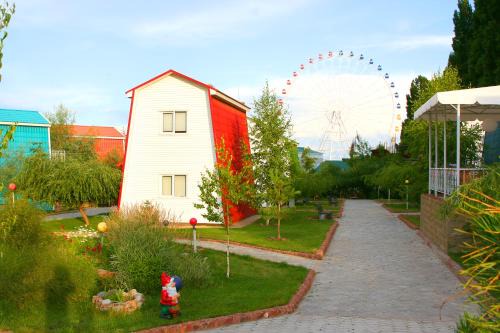 Bosteri Resort | Cozy Getaway at Пансионат Мармелад Иссык-куль with Ocean View